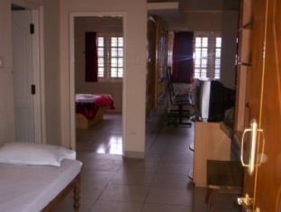 Rn Holidays Hotel Ооти Екстериор снимка