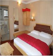 Rn Holidays Hotel Ооти Екстериор снимка